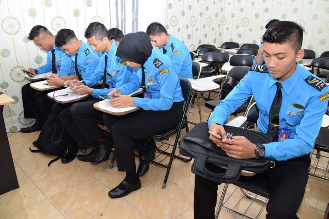 Tantangan dan Tren yang Dihadapi Staff Avsec Saat Ini