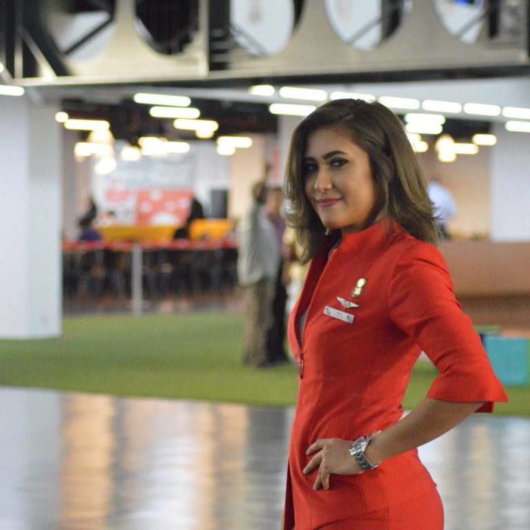 Hal-Hal Terbaik Menjadi Seorang Pramugari