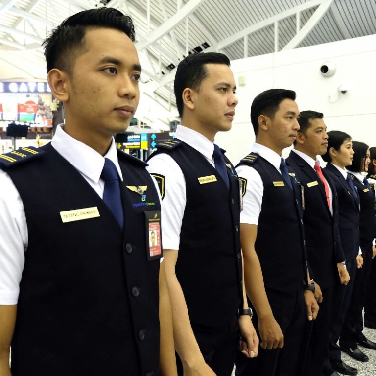 Peran Staff AVSEC Dalam Keamanan Penerbangan