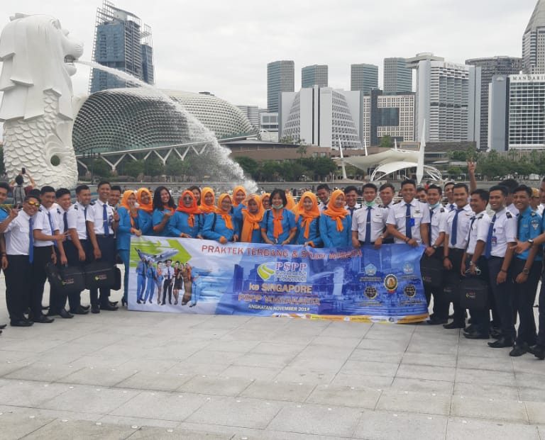 Pengalaman Siswa PSPP di Singapura