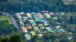 Rumah Domes Teletubbies: Panduan Lengkap Tiket, Lokasi, dan Tips Foto di Desa Wisata Unik