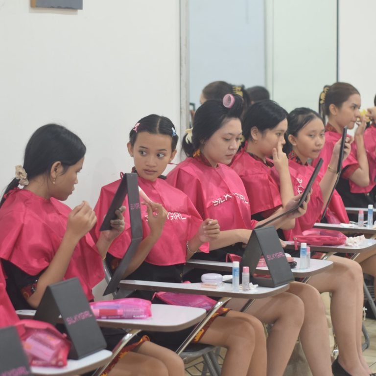 Pendaftaran Sekolah Pramugari 2025